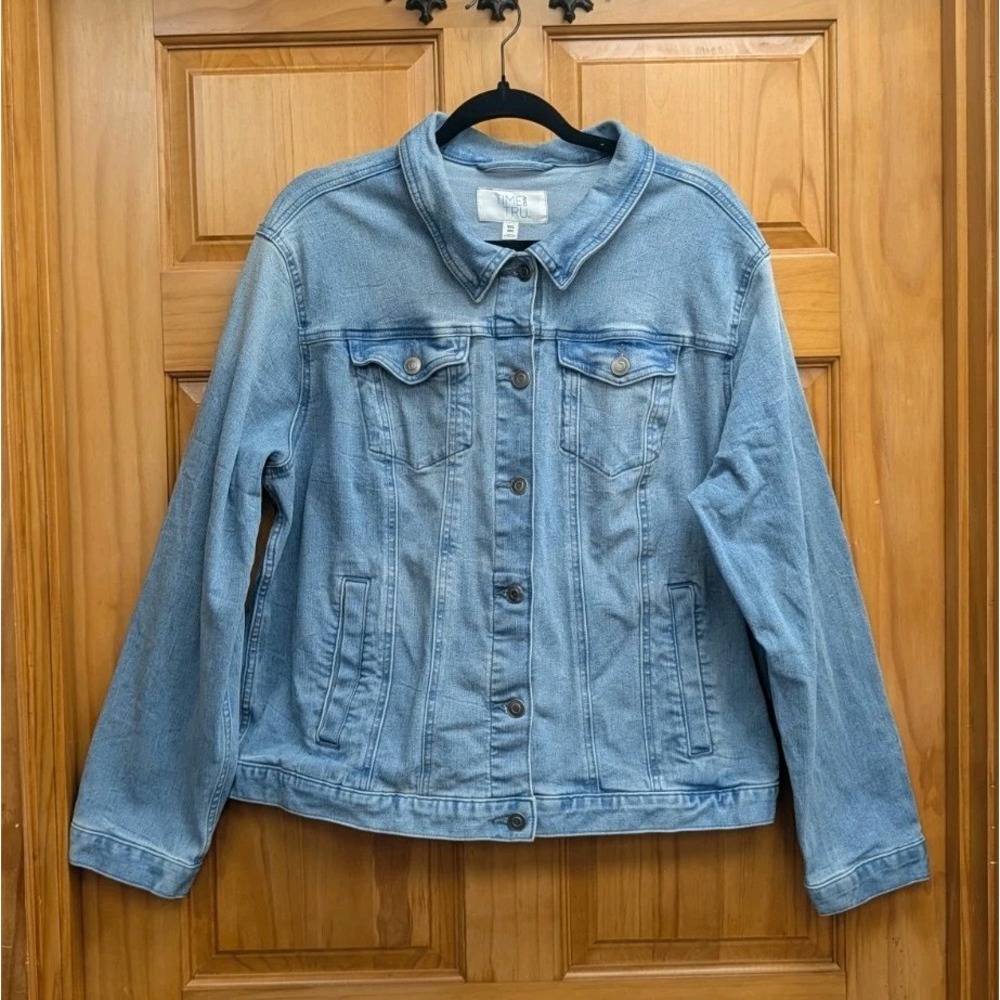 Time & True Women's XXXL (20) Blue Denim Jacket Y2K Theme Classic Button-Down